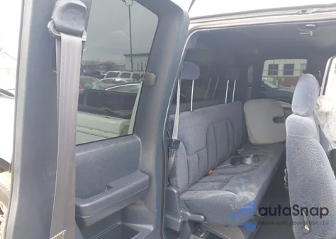 1997 Chevrolet K1500 Fleetside z USA, uszkodzony, nr VIN 2GCEK19R6V1282101